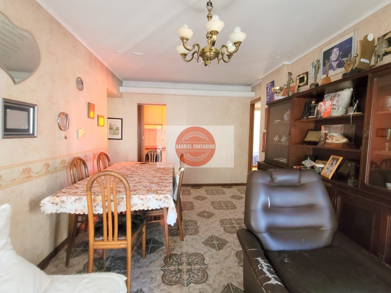 Departamento 3 Amb. con Balcon Al Frente - Opcion Cochera
