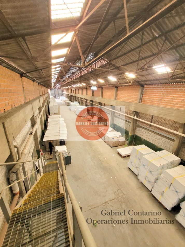 EXCELENTE DEPOSITO 1400 M2 - PQUE INDSUTRIAL AVELLANEDA