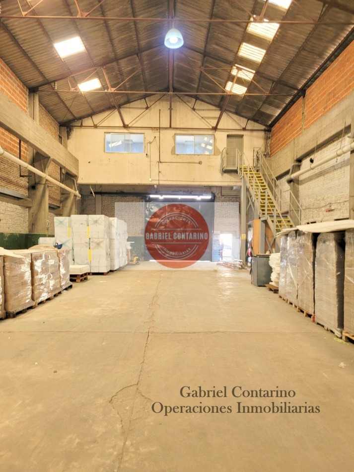 EXCELENTE DEPOSITO 1400 M2 - PQUE INDSUTRIAL AVELLANEDA