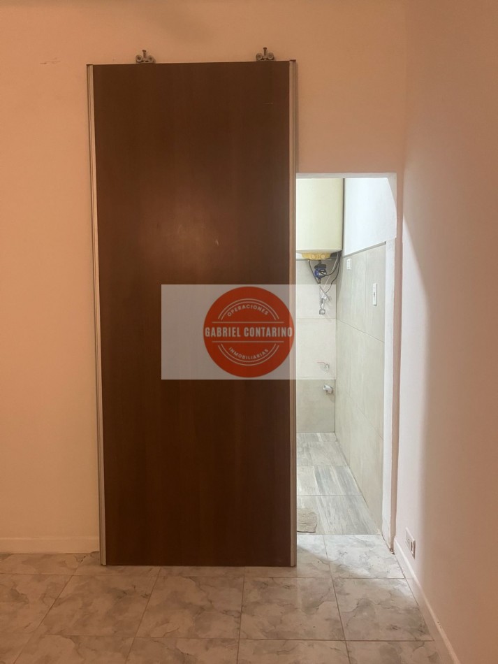 Depto. Tipo Casa 3 Amb Con Amplio Fondo - Refaccionado!!!
