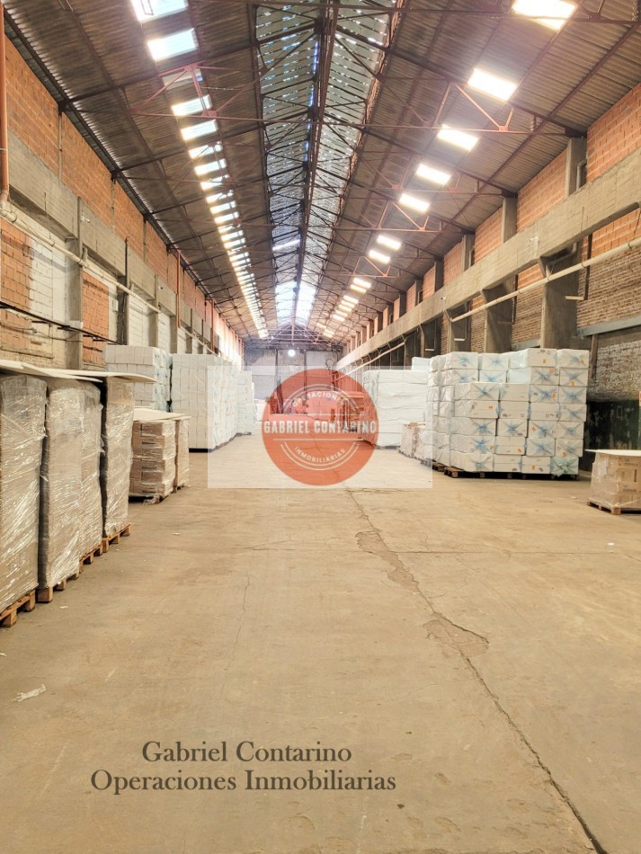 EXCELENTE DEPOSITO 1400 M2 - PQUE INDSUTRIAL AVELLANEDA
