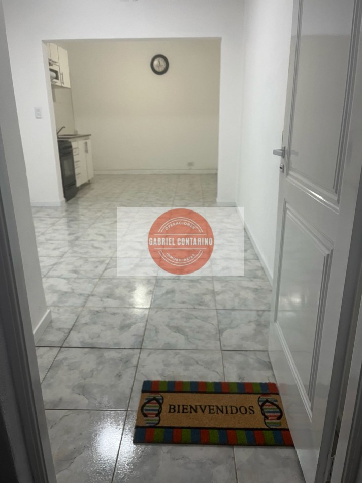 Depto. Tipo Casa 3 Amb Con Amplio Fondo - Refaccionado!!!
