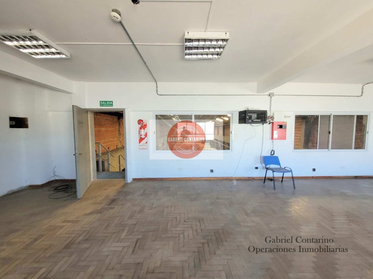 EXCELENTE DEPOSITO 1400 M2 - PQUE INDSUTRIAL AVELLANEDA
