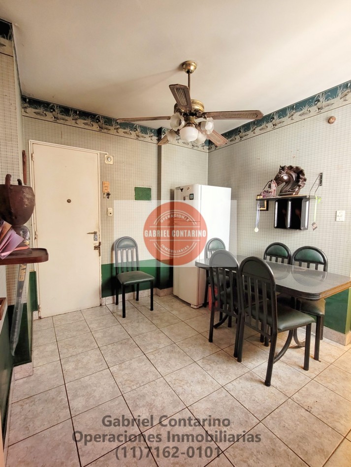 Departamento 3 Amb. con Balcon Al Frente - Opcion Cochera