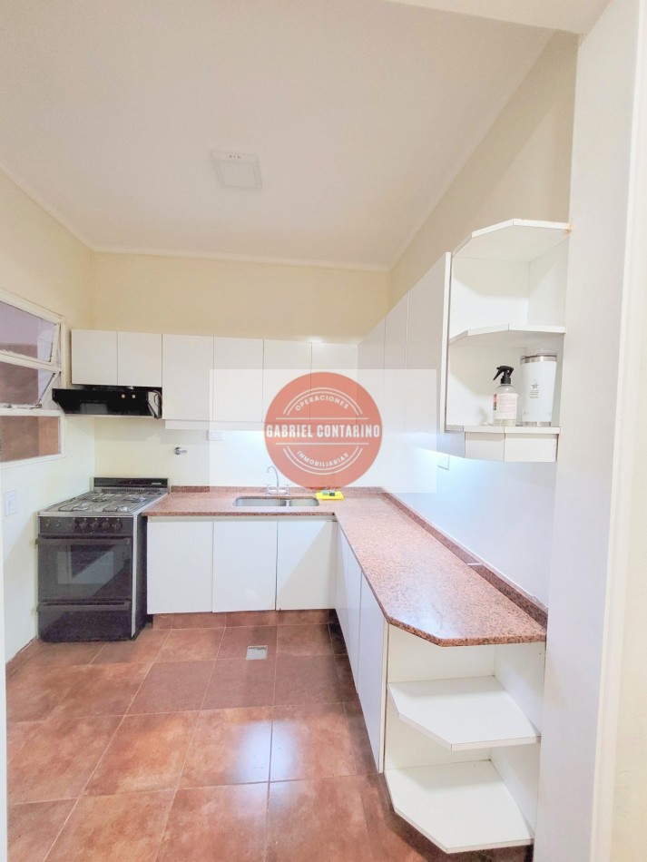 Excelente Departamento De 3 Ambientes (90 M2) Al Frente
