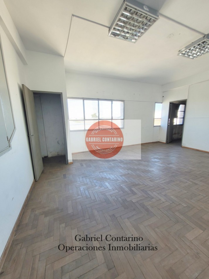 EXCELENTE DEPOSITO 1400 M2 - PQUE INDSUTRIAL AVELLANEDA