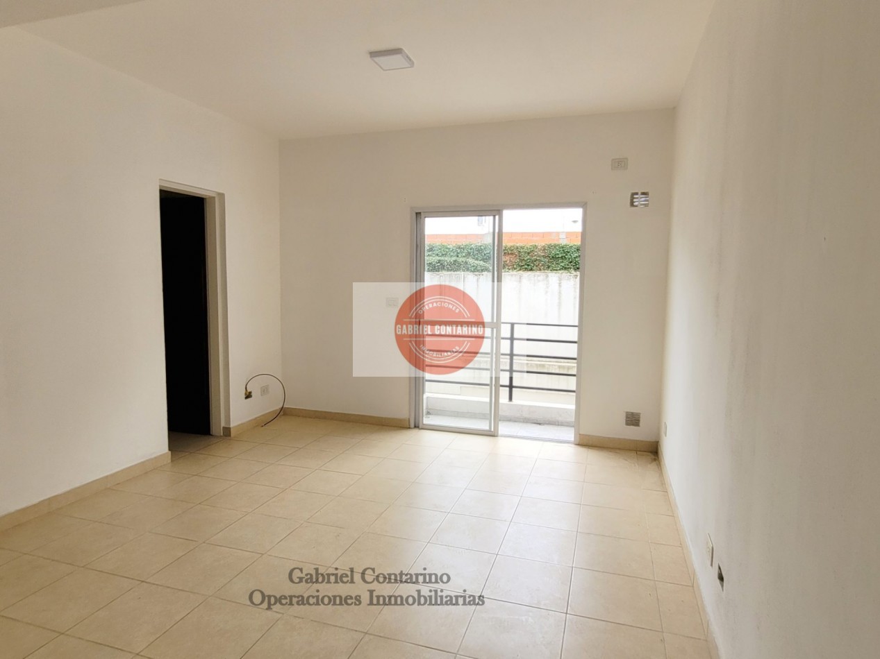 Departamento Monoambiente - A Metros De Av. Mitre Al 4700 - V. Dominico